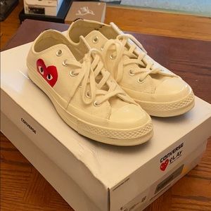 Comme De Garcons PLAY converse